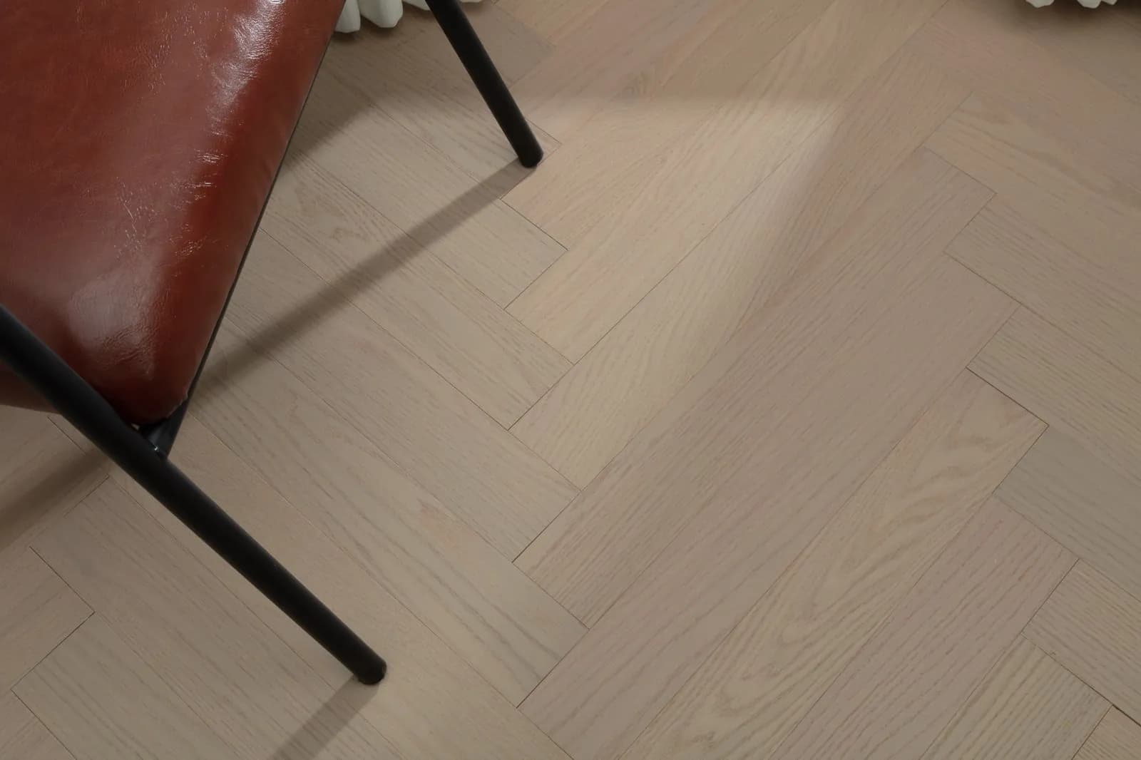 Suofeiya Flooring XR-614 New 3-Layer Oak Tea Gray (Herringbone)