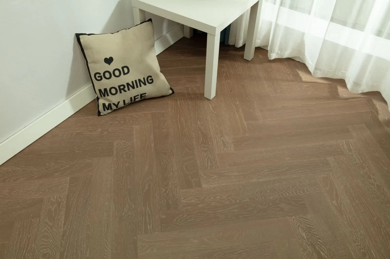 Suofeiya Flooring XR-607 New 3-Layer Oak Light Coffee (Herringbone)