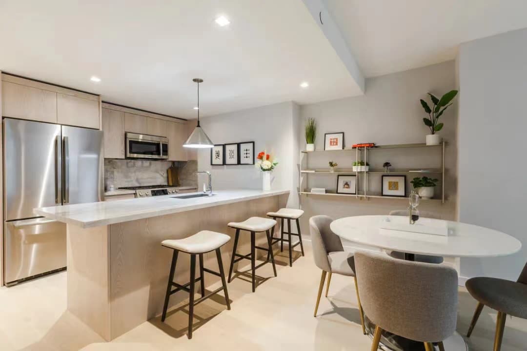 Manhattan Apartment, New York 3